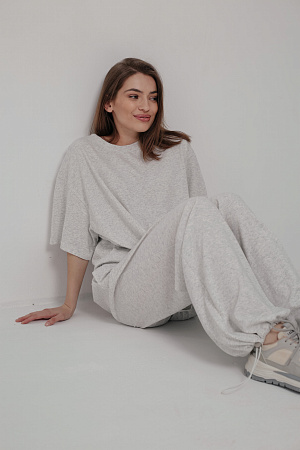 Костюм футболка и брюки oversize
